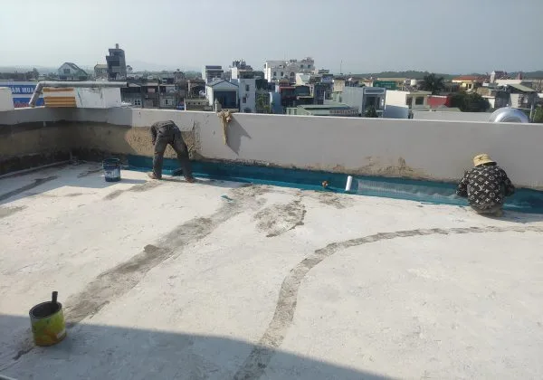 Đục chân tường, quét chống thấm